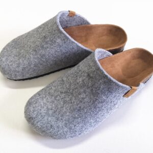 Cork Feetbed Clogs Sandals C211