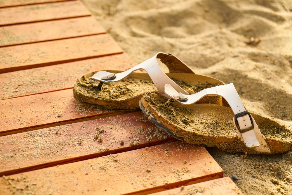 BIRKENSTOCK SANDALS